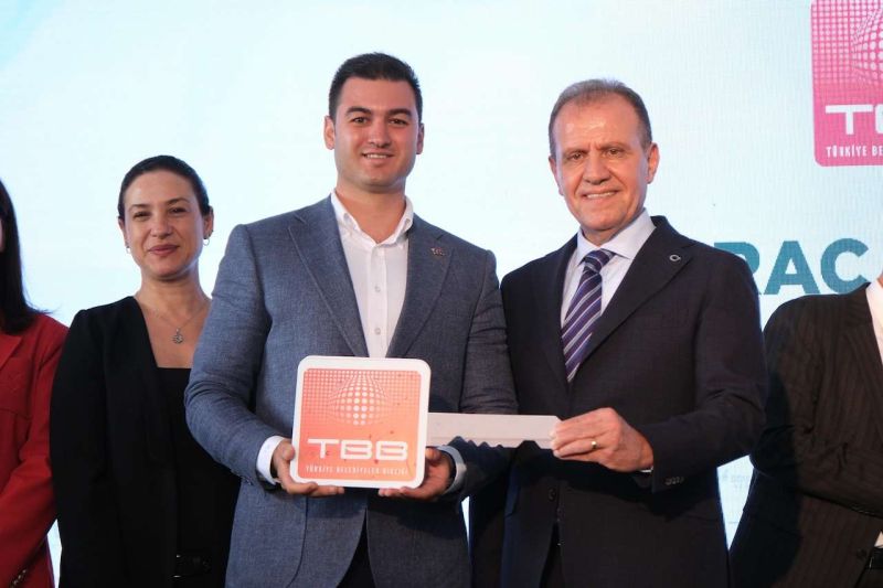 Türkiye Belediyeler Birliği’nden Belediyeye Hizmet Aracı Desteği