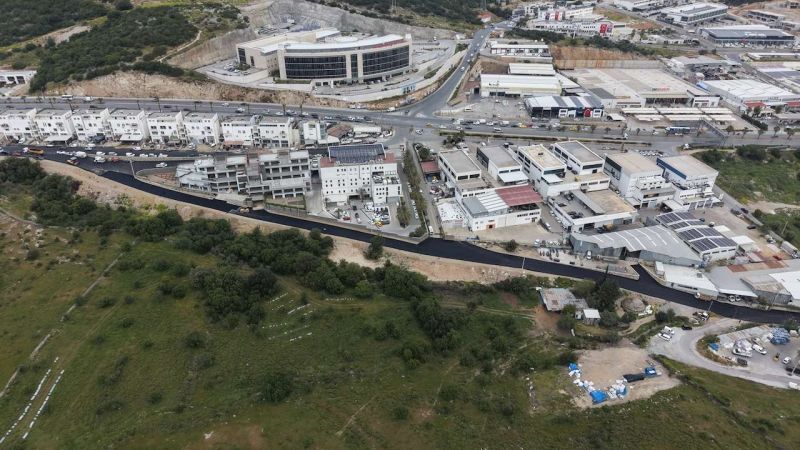 FEN İŞLERİ EKİPLERİNDEN İLÇE GENELİNDE YOĞUN MESAİ