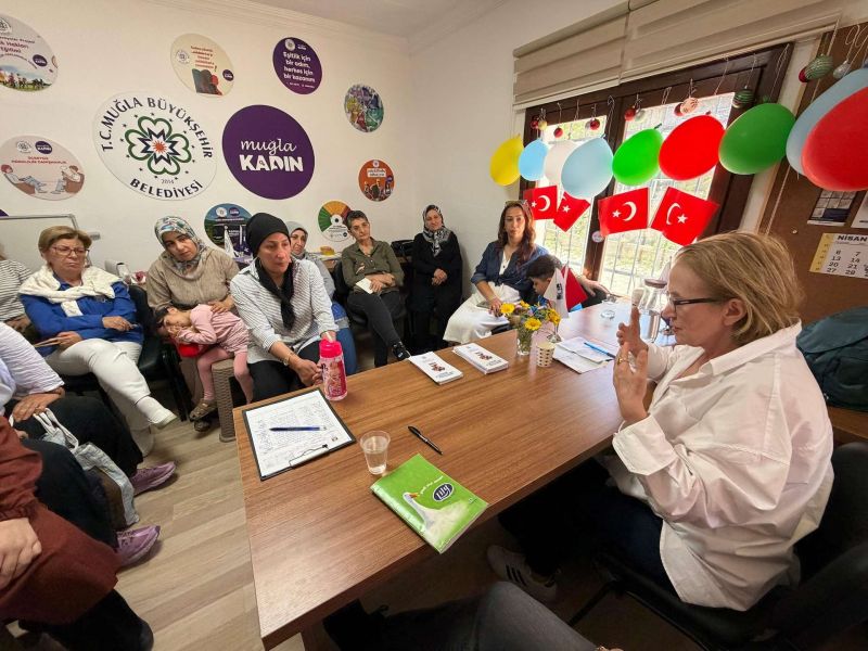 BELEDİYEDEN DİRMİL’DE ‘KADININ GÖRÜNMEYEN EMEĞİ’ SÖYLEŞİSİ