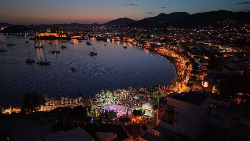 BODRUM’DA DOSTLUK VE KÜLTÜR KÖPRÜSÜ KURULDU