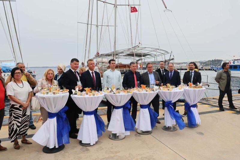 BODRUM’DA DOSTLUK VE KÜLTÜR KÖPRÜSÜ KURULDU