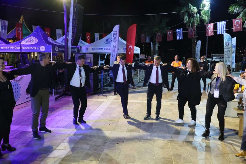 BODRUM’DA DOSTLUK VE KÜLTÜR KÖPRÜSÜ KURULDU