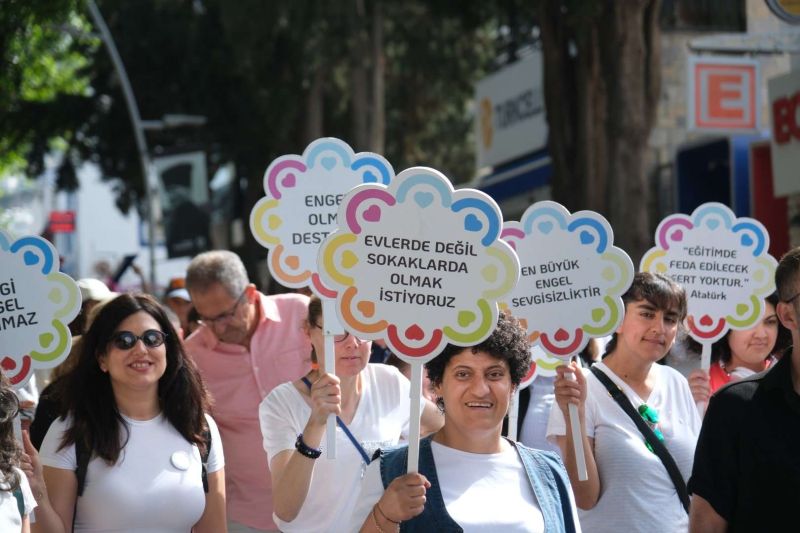 BODRUM’DA ENGELLİLER HAFTASI FARKINDALIK PROGRAMI DÜZENLENDİ