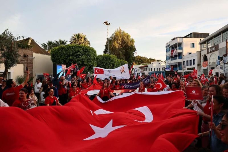 BODRUM’DA 19 MAYIS COŞKUYLA KUTLANDI