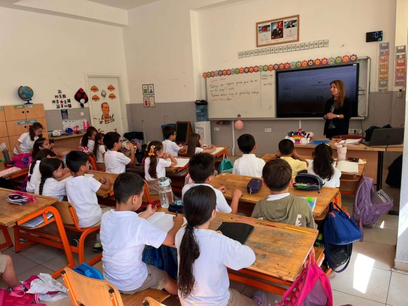 BODRUM’DA ÖĞRENCİLERE SIFIR ATIK EĞİTİMİ