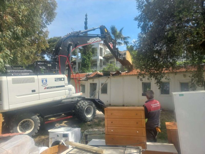 BODRUM BELEDİYESİ KAÇAK YAPIYA GEÇİT VERMİYOR