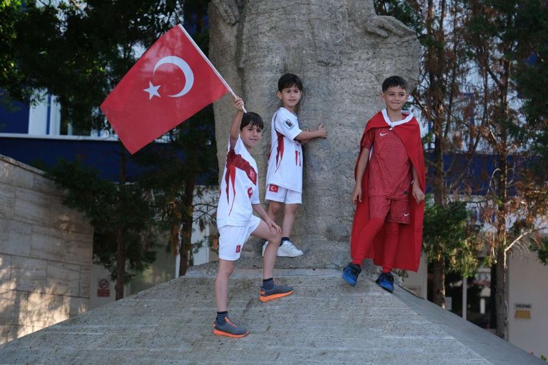 BODRUM COMES TOGETHER FOR TÜRKIYE’S OPENING WORLD CUP MATCH