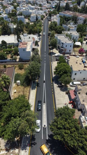 BERGAMUT CADDESİ İLE DERVİŞ GÖRGÜN CADDESİNDE ÇALIŞMALAR TAMAMLANDI