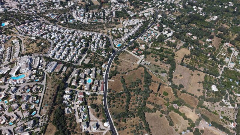 BERGAMUT CADDESİ İLE DERVİŞ GÖRGÜN CADDESİNDE ÇALIŞMALAR TAMAMLANDI