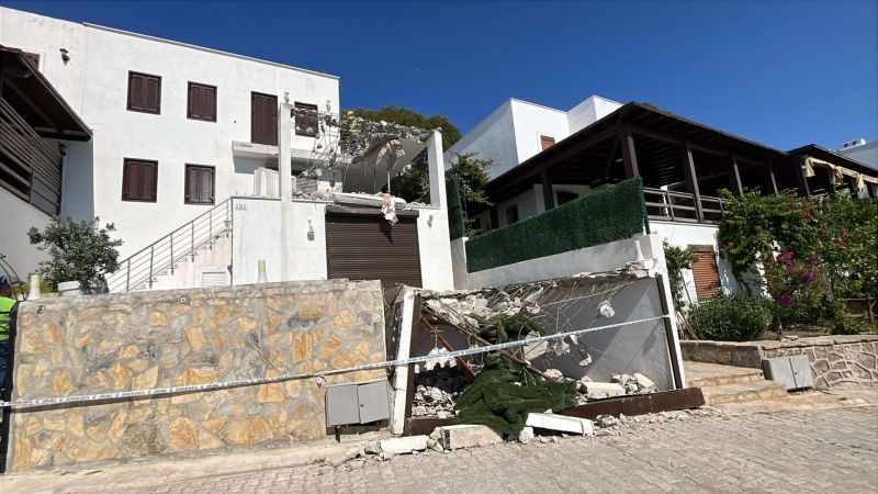 BODRUM BELEDİYESİ KAÇAK YAPIYLA MÜCADELESİNİ SÜRDÜRÜYOR