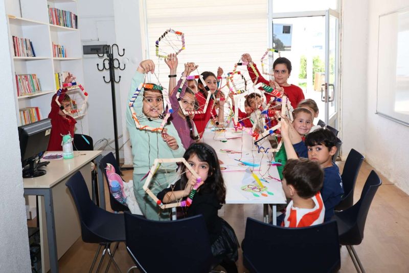 BODRUM BELEDİYESİ KADIN VE AİLE HİZMETLERİ MÜDÜRLÜĞÜNDEN 4 BİN 528 VATANDAŞA DESTEK