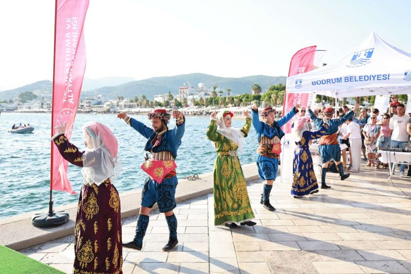 DENİZCİLİK VE KABOTAJ BAYRAMI'NIN 100. YILI BODRUM'DA KUTLANDI