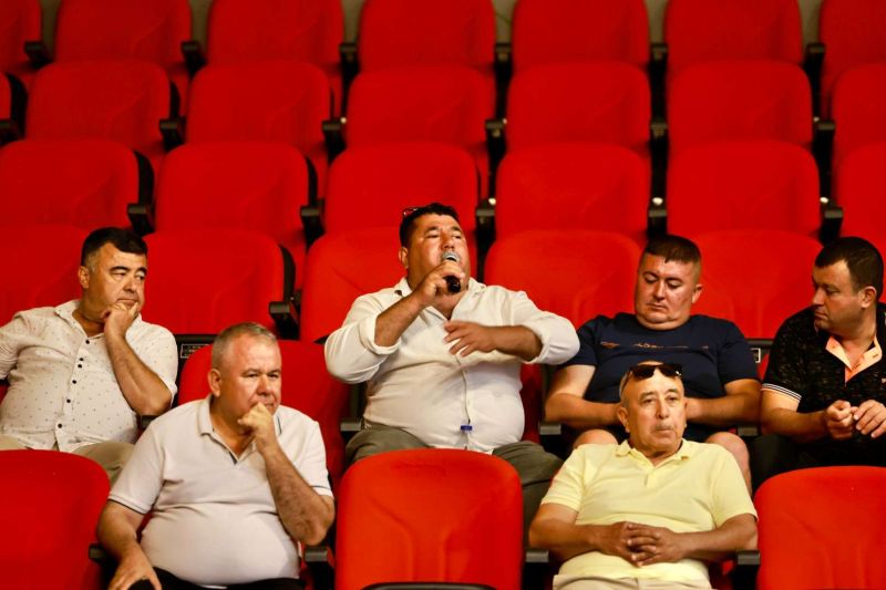 BAŞKAN MANDALİNCİ MUHTARLARLA BİR ARAYA GELDİ