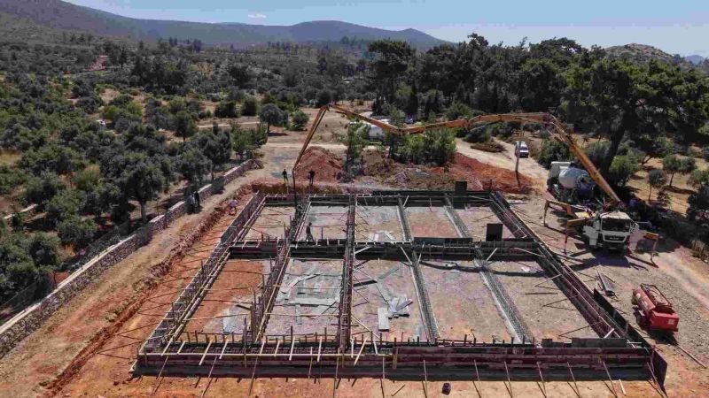 MAZI VE PINARLIBELEN'DE PAZAR YERİ ÇALIŞMALARI SÜRÜYOR