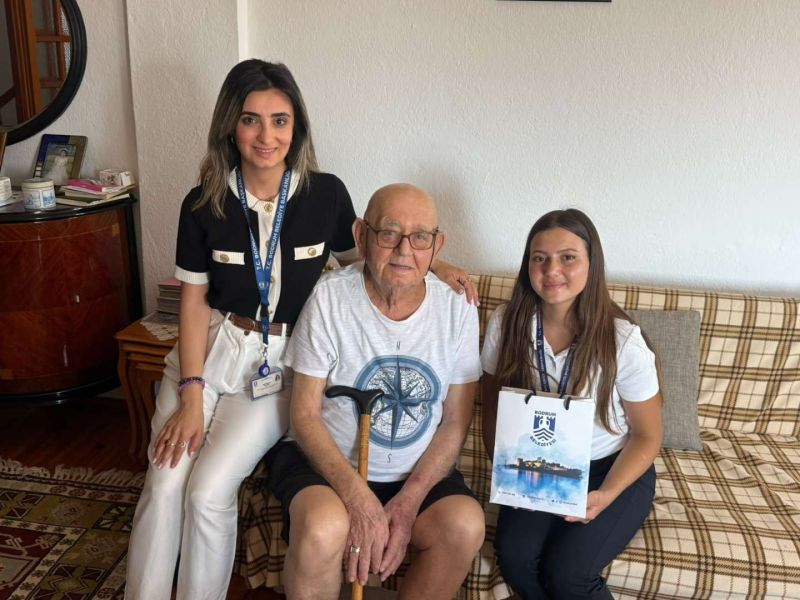 EMEKTAR DENİZCİLERE VEFA ZİYARETİ