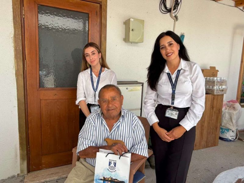 EMEKTAR DENİZCİLERE VEFA ZİYARETİ