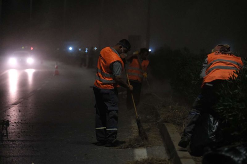 150 KİŞİLİK EKİPLE EMİN ANTER BULVARI'NDA GECE MESAİSİ