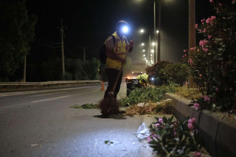 150 KİŞİLİK EKİPLE EMİN ANTER BULVARI'NDA GECE MESAİSİ