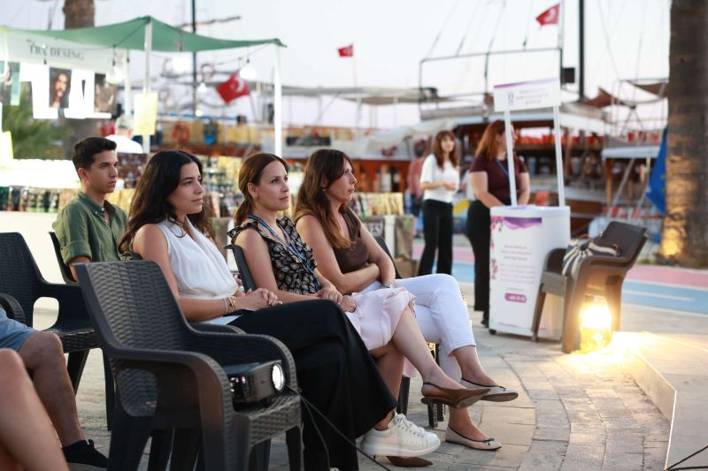 TOPLUMSAL CİNSİYET EŞİTLİĞİ VE ÇOCUK RUH SAĞLIĞI SÖYLEŞİSİ GERÇEKLEŞTİRİLDİ