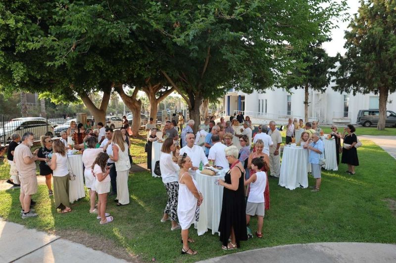 YALÇIN GÖKÇEBAĞ’IN “ÖMRÜM SANATIM” ADLI RETROSPEKTİF SEÇKİ SERGİSİ SANATSEVERLERLE BULUŞTU