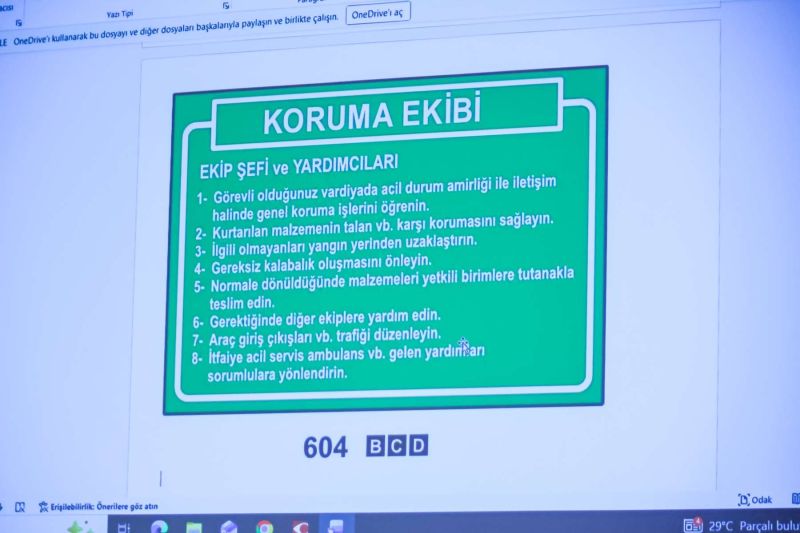 BELEDİYE PERSONELİNE ACİL DURUM EYLEM PLANI EĞİTİMİ VERİLDİ