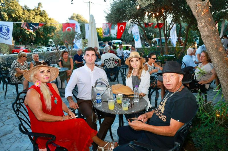 PÎNARALTI EMEKLİ KAFE HİZMETE AÇILDI