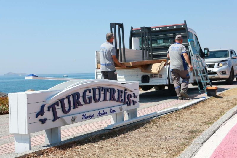 “MAVİYE AÇILAN KAPI” TURGUTREİS SAHİLİNDE YERİNİ ALDI