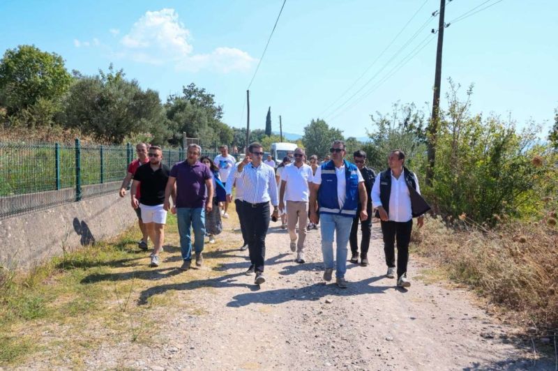 BAŞKAN MANDALİNCİ SAHA ÇALIŞMALARINI KARAOVA’DA SÜRDÜRDÜ