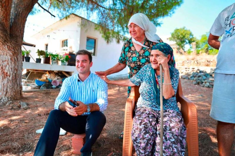 BAŞKAN MANDALİNCİ SAHA ÇALIŞMALARINI KARAOVA’DA SÜRDÜRDÜ