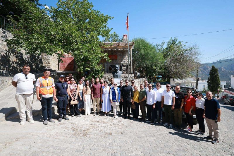 BAŞKAN MANDALİNCİ YAKAKÖY MAHALLESİ’NDE