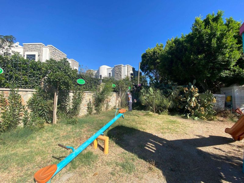 BODRUM’DA OT TEMİZLİĞİ ÇALIŞMALARI SÜRÜYOR
