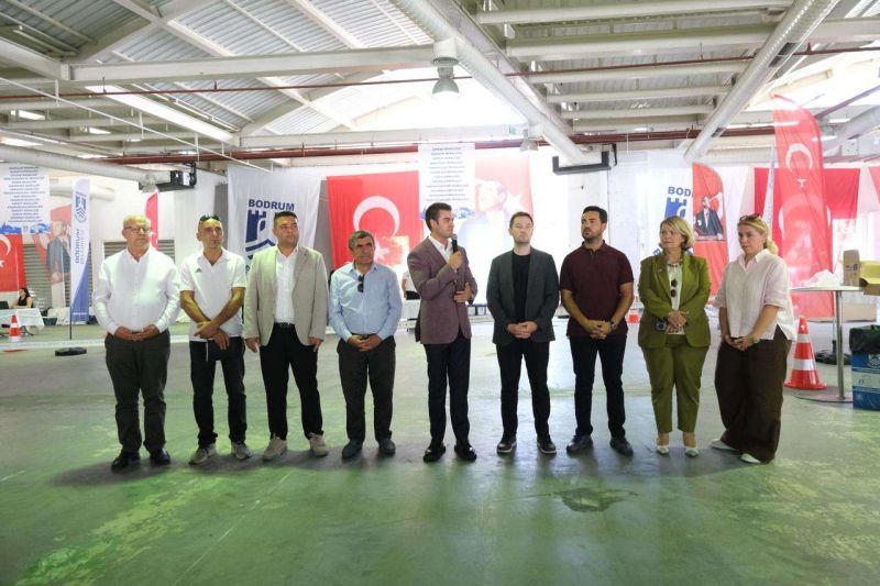 BODRUM BELEDİYESİNDEN 1250 ÖĞRENCİYE KIRTASİYE VE BURS DESTEĞİ