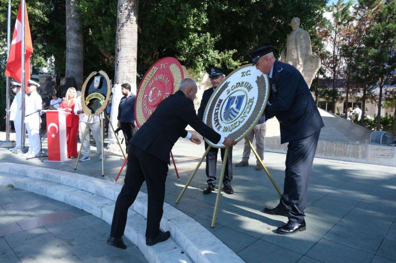 BODRUM’DA 19 EYLÜL GAZİLER GÜNÜ TÖRENLE KUTLANDI