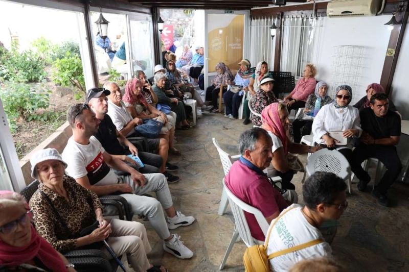 SANAT GÜNEŞİ ZEKİ MÜREN, VEFATININ 30. YILINDA BODRUM’DA DUALARLA ANILDI