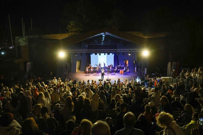 BODRUM’DA SANAT GÜNEŞİ ZEKİ MÜREN’İ ANMA KONSERİ