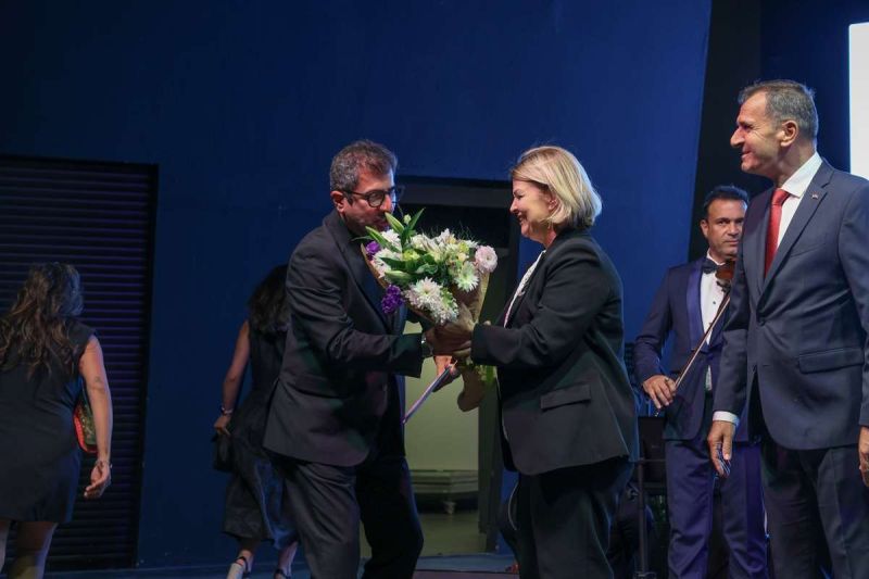 BODRUM’DA SANAT GÜNEŞİ ZEKİ MÜREN’İ ANMA KONSERİ