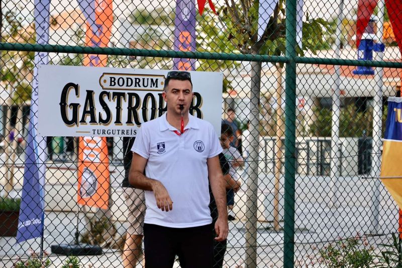 BODRUM 3X3 STREETBALL TURNUVASI ÖDÜL TÖRENİYLE SONA ERDİ