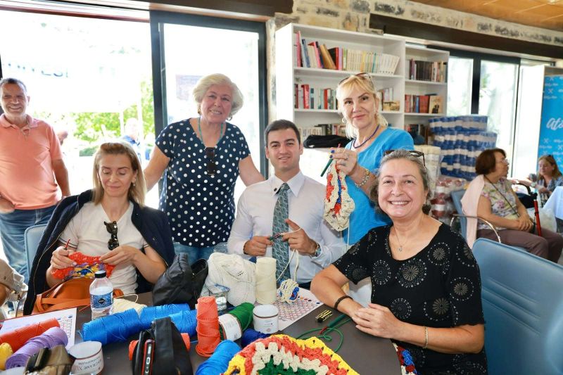 “BODRUMLU KADINLAR SOKAK İÇİN ÖRÜYOR” PROJESİ BAŞLADI