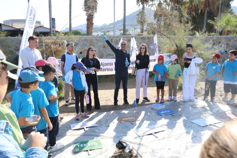 TURGUTREİS’TE ÖĞRENCİLERDEN ÇEVRE İÇİN ANLAMLI ÇALIŞMA