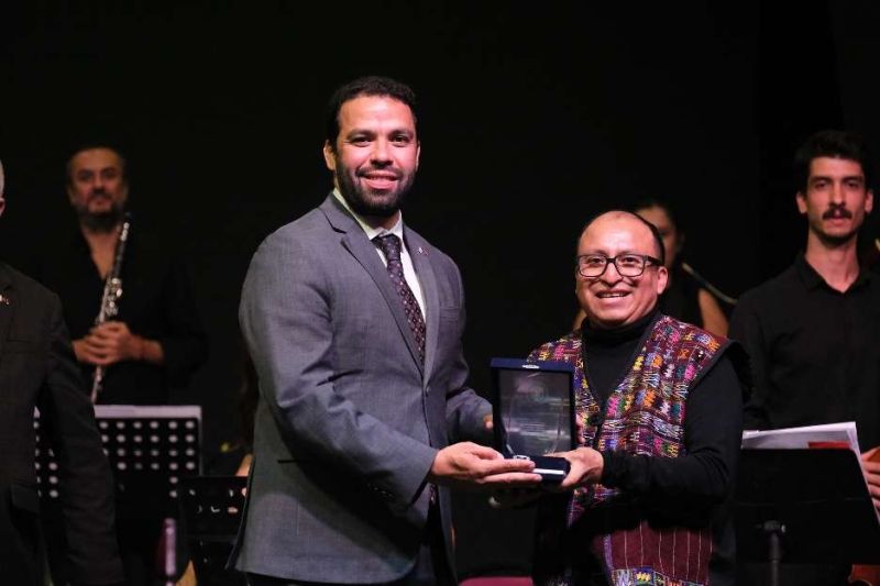 GUATEMALA İLE BODRUM ARASINDA SANAT RÜZGÂRI