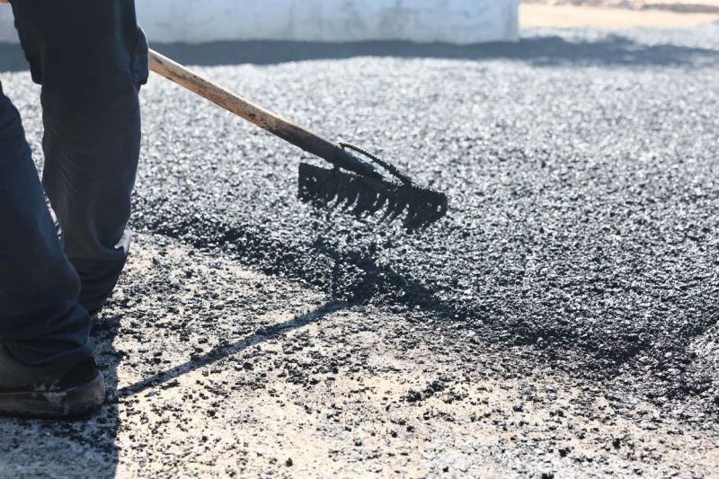 BELEDİYE ASFALT ÇALIŞMALARINA DEVAM EDİYOR