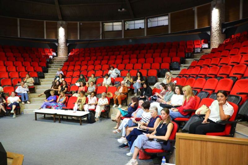 BODRUM’DA KADINLARA YÖNELİK EVSEL KOMPOST EĞİTİMİ DÜZENLENDİ