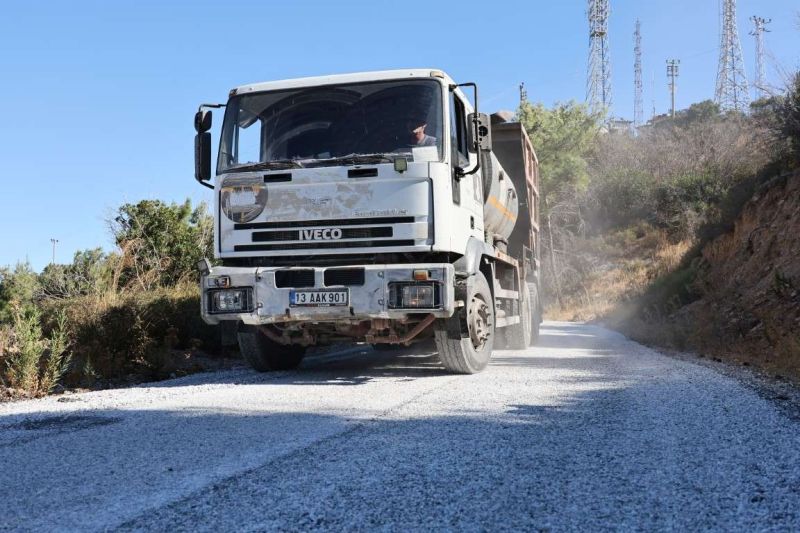 BODRUM’DA SATHİ KAPLAMA ÇALIŞMALARI SÜRÜYOR