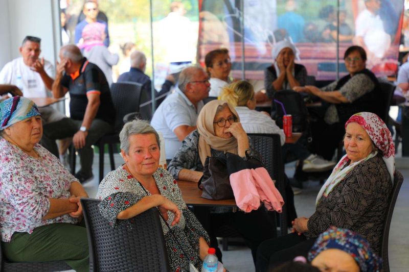 KARAOVA EMEKLİ KAFE AÇILDI