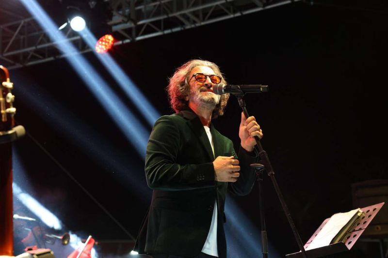 BODRUM’DA CUMHURİYET BAYRAMI’NDA YER GÖK KIRMIZI BEYAZ
