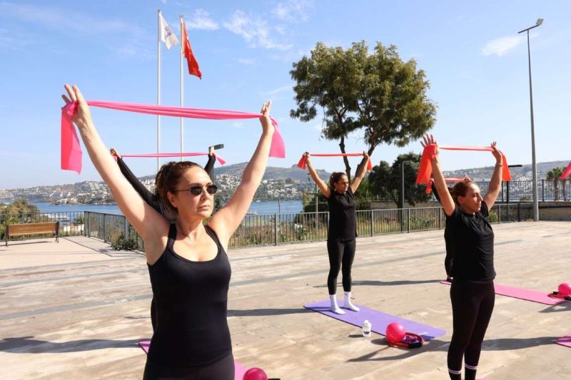 SERBAY ILICAK SPOR VE KÜLTÜR KOMPLEKSİNDE PİLATES DERSLERİ DEVAM EDİYOR