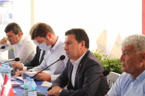 BAŞKAN ARAS DENİZCİLERLE BİR ARAYA GELDİ