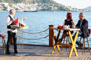 HAYAT SOHBETLERİNE ÜNLÜ İSİMLER KONUK OLDU