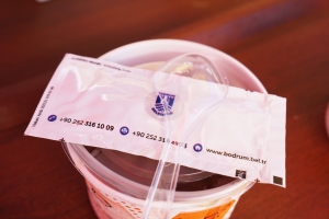 MEYDANDA AŞURE PAYLAŞIMI YAPILDI