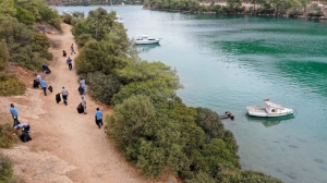 KOYLARDAKİ ÇÖPLER BELEDİYE EKİPLERİNCE TOPLANDI